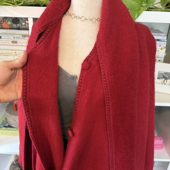 Elegant Red Women's Scarf with Fringe - Picture 7 of 11